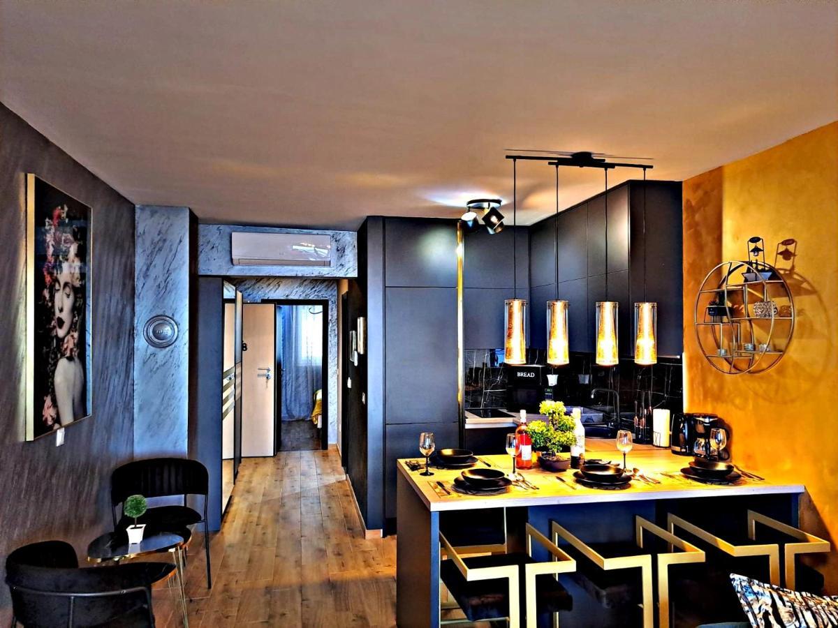 Apartman Aria De Lux Макарска Экстерьер фото